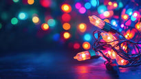 Innovative Ways to incorporate Christmas Bulbs into your Holiday Décor